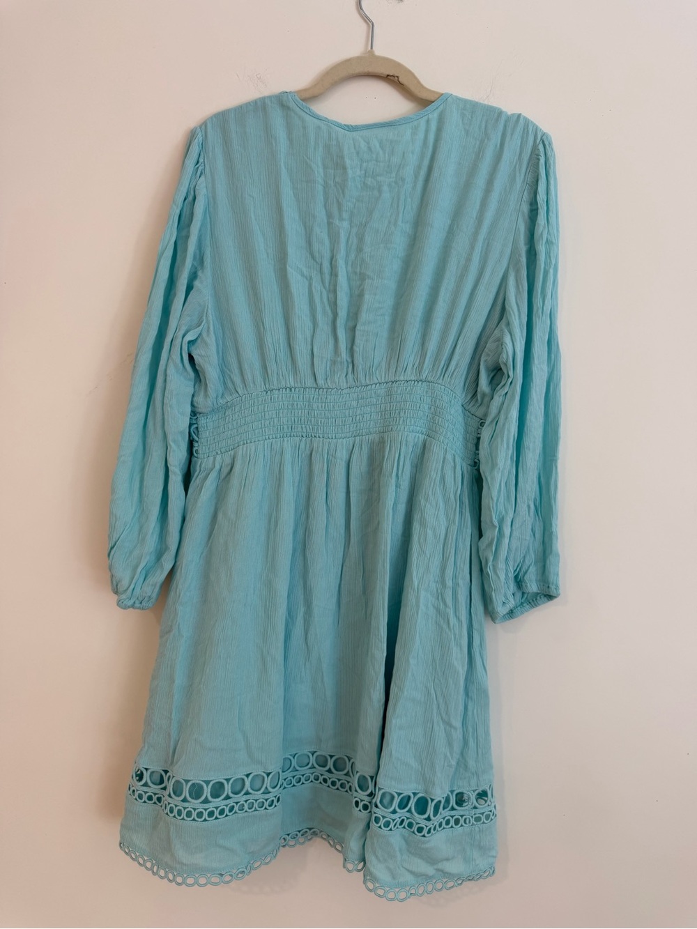 La Blanca Aqua Circle Trim V-Neck Dress size XL - Picture 5 of 5